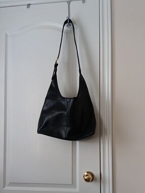 Black Faux Leather Slouchy Shoulder Bag - Classic Everyday Hobo